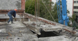 Демонтаж бетонной плиты: цена за м2 от 2080 рублей в Городце